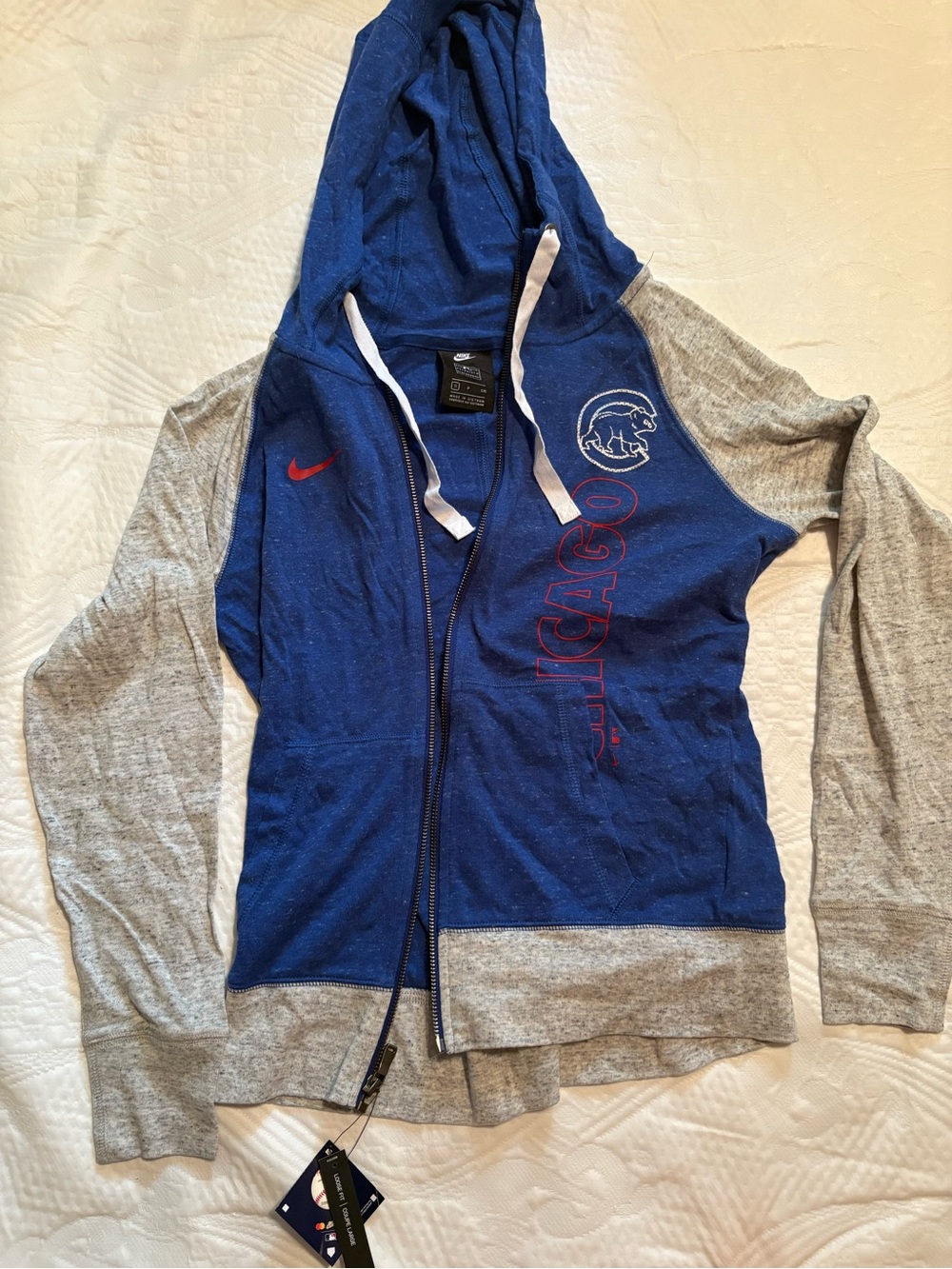 Nike Chicago Cubs Women’s Zip Up Hoodie Size Small Blue Gray MLB NWT